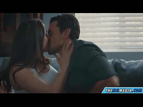 ❤️ Ngono ya kimapenzi na mama mzuri wa busty Ponografia tu ❤
